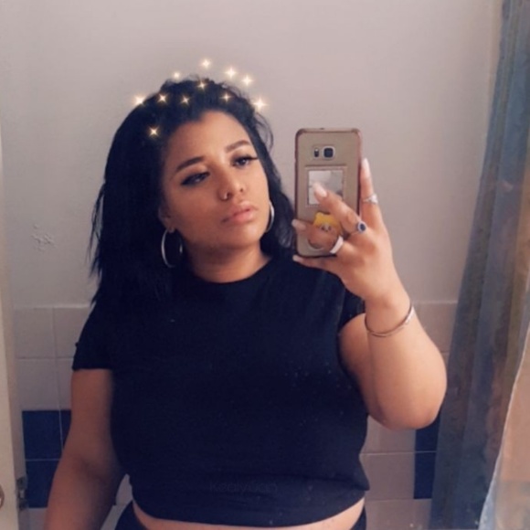 💗Welcome to my closet 💗 - Picture 1 of 1